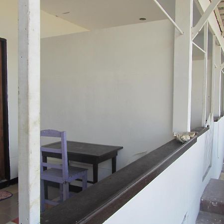 Islandfront Cottages And Restaurant El Nido Exterior photo
