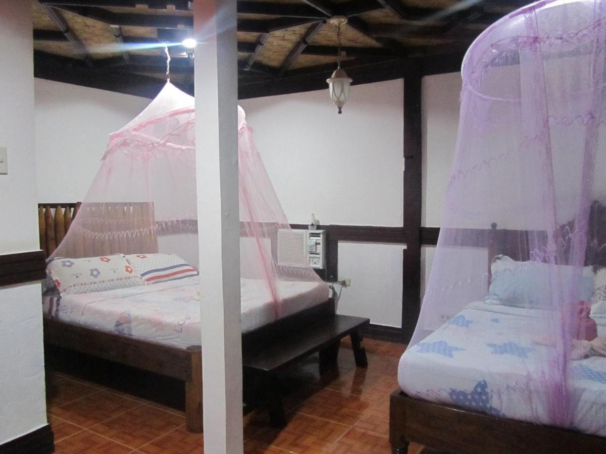 Islandfront Cottages And Restaurant El Nido Exterior photo