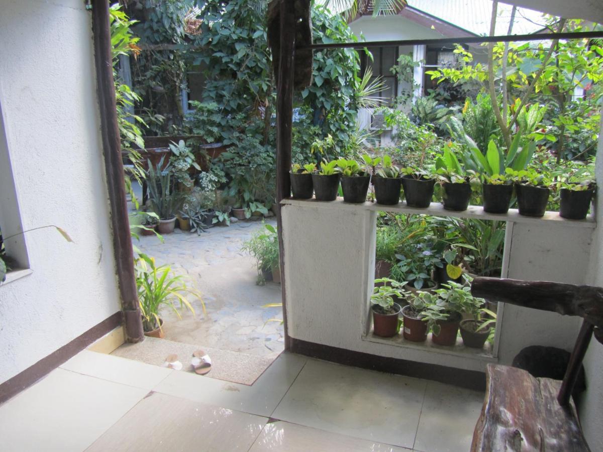 Islandfront Cottages And Restaurant El Nido Exterior photo